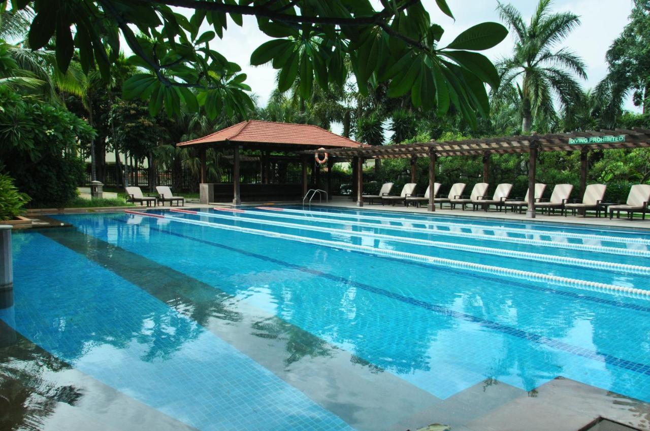 Palm Meadows Resort Bangalore Buitenkant foto